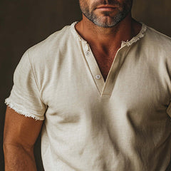 Men's Summer Comfortable Light Khaki V-Neck Raw Edge T-Shirt MTA0137D8U