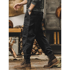 Utility Cargo Pants with Multi-Pocket Design for Outdoor Adventures