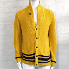 Stylish Men's Knit Cardigan - Perfect For Casual And Smart-Casual Outfits