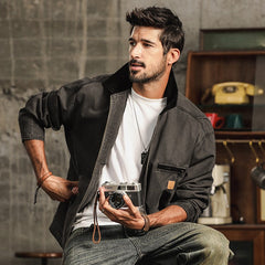 Stylish Men's Jacket with Zippered Pockets and Collar Design for Casual Wear