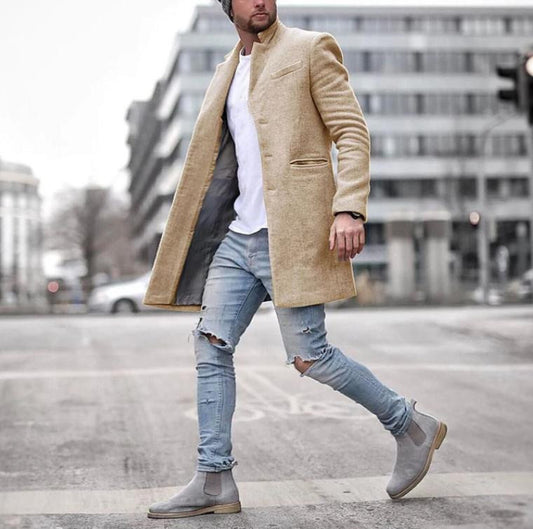 Stylish Gray Overcoat With Casual Denim Jeans Outfit