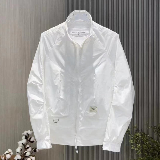 Stylish Lightweight Jacket for Casual and Outdoor Adventures