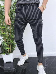 Stylish Plaid Trousers For Men - Perfect For Casual And Formal Occasions