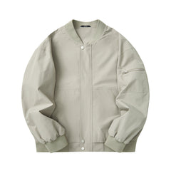 Stylish Men's Bomber Jacket with Zippered Pockets and Functional Design