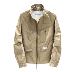 Stylish Lightweight Jacket for Casual and Outdoor Adventures