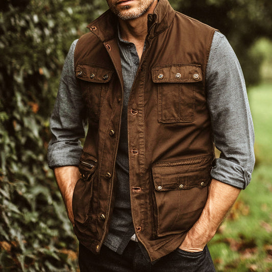 Brown Vest with Casual Style for Outdoor Activities