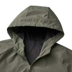 Men's Stylish Hooded Jacket - Perfect for Outdoor Adventures and Casual Wear