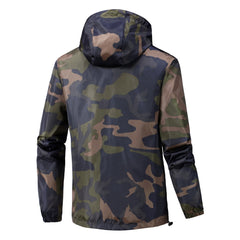 Camouflage Hooded Jacket For Men - Perfect For Outdoor Adventures