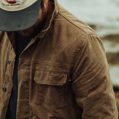 Men's Casual Outdoor Jacket with Button Closure and Chest Pockets