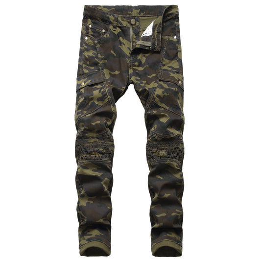 Camouflage Cargo Pants with Reinforced Knees - Perfect for Outdoor Adventures