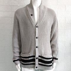 Stylish Men's Knit Cardigan - Perfect For Casual And Smart-Casual Outfits