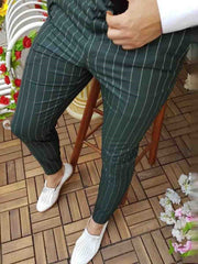 Stylish Plaid Trousers For Men - Perfect For Casual And Formal Occasions