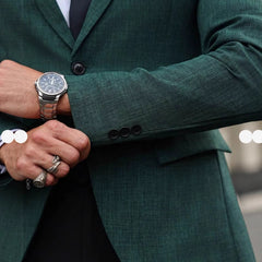 Stylish Green Blazer For Men - Perfect For Business And Formal Events