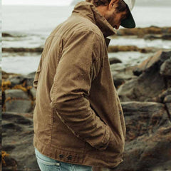 Men's Casual Outdoor Jacket with Button Closure and Chest Pockets
