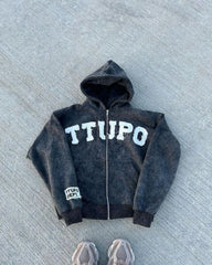 Stylish Hooded Sweatshirt with Bold Lettering for Casual Wear