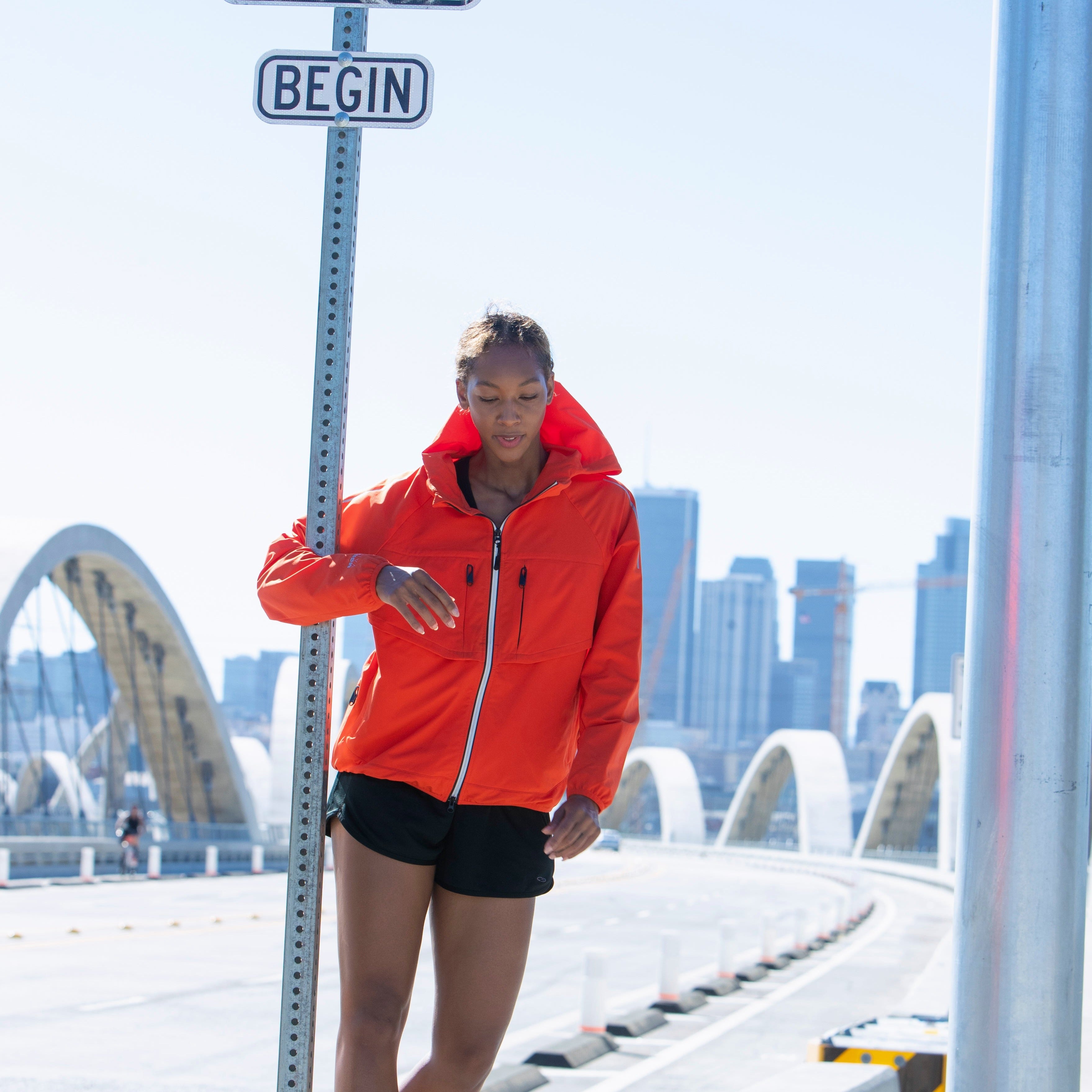 LØPER The Multifunctional Running Jacket-Women's